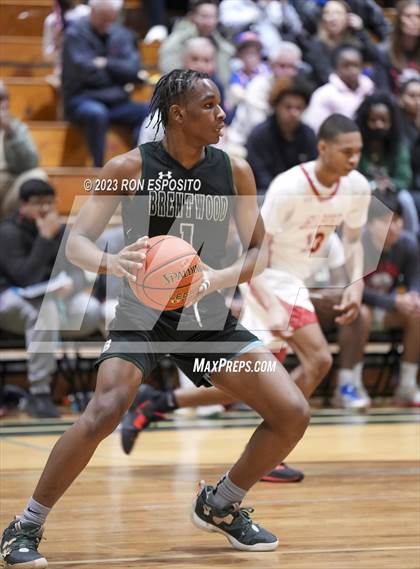 Thumbnail 2 in Brentwood vs Bellport (NYSPHSAA Section XI Class AA Semifinal)  photogallery.
