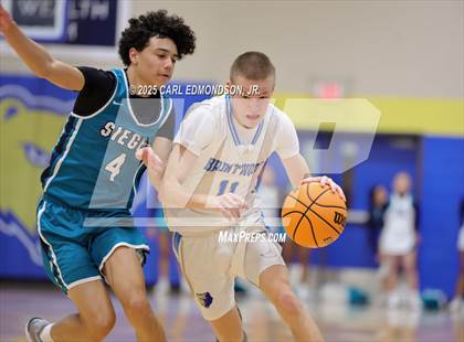 Thumbnail 1 in Siegel @ Brentwood photogallery.