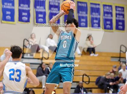 Thumbnail 2 in Siegel @ Brentwood photogallery.