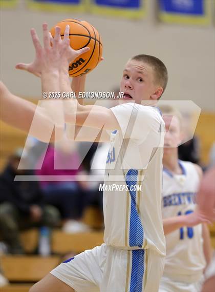 Thumbnail 2 in Siegel @ Brentwood photogallery.