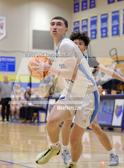Thumbnail 1 in Siegel @ Brentwood photogallery.