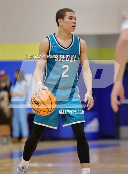 Thumbnail 1 in Siegel @ Brentwood photogallery.