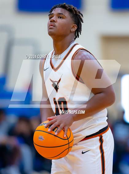 Thumbnail 1 in Chapel Hill vs Kell (GA Elite 8 Tip Off Classic) photogallery.