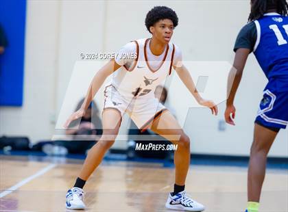Thumbnail 2 in Chapel Hill vs Kell (GA Elite 8 Tip Off Classic) photogallery.