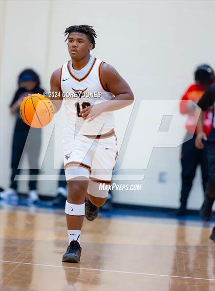 Thumbnail 1 in Chapel Hill vs Kell (GA Elite 8 Tip Off Classic) photogallery.