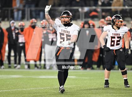 Thumbnail 1 in Liberty Center vs. Wheelersburg (OHSAA Division 5 Final) photogallery.