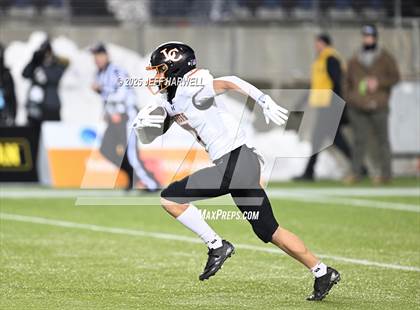 Thumbnail 2 in Liberty Center vs. Wheelersburg (OHSAA Division 5 Final) photogallery.