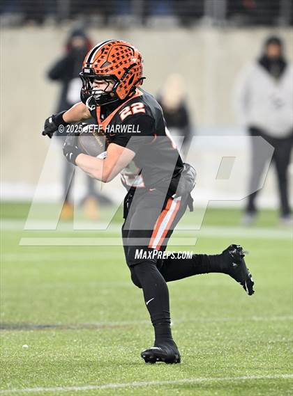 Thumbnail 2 in Liberty Center vs. Wheelersburg (OHSAA Division 5 Final) photogallery.