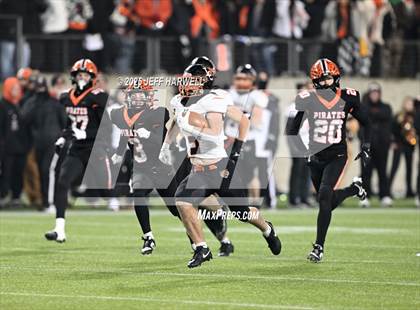 Thumbnail 1 in Liberty Center vs. Wheelersburg (OHSAA Division 5 Final) photogallery.