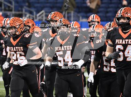 Thumbnail 2 in Liberty Center vs. Wheelersburg (OHSAA Division 5 Final) photogallery.