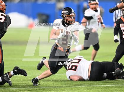 Thumbnail 1 in Liberty Center vs. Wheelersburg (OHSAA Division 5 Final) photogallery.