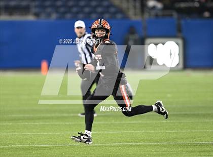 Thumbnail 1 in Liberty Center vs. Wheelersburg (OHSAA Division 5 Final) photogallery.