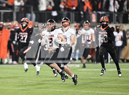 Thumbnail 3 in Liberty Center vs. Wheelersburg (OHSAA Division 5 Final) photogallery.