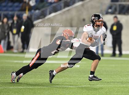 Thumbnail 3 in Liberty Center vs. Wheelersburg (OHSAA Division 5 Final) photogallery.