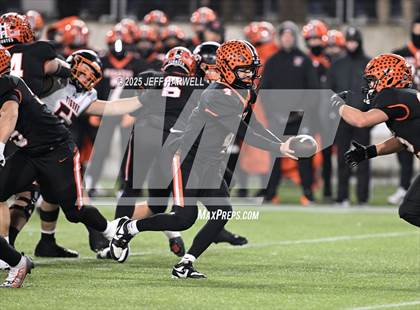 Thumbnail 3 in Liberty Center vs. Wheelersburg (OHSAA Division 5 Final) photogallery.