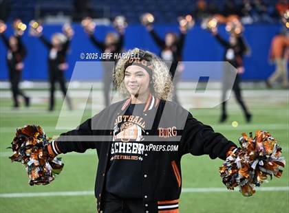 Thumbnail 2 in Liberty Center vs. Wheelersburg (OHSAA Division 5 Final) photogallery.