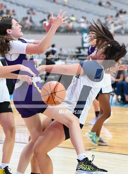 Thumbnail 1 in Sunrise Mountain vs. Casteel - Section 7 Basketball Tournament photogallery.