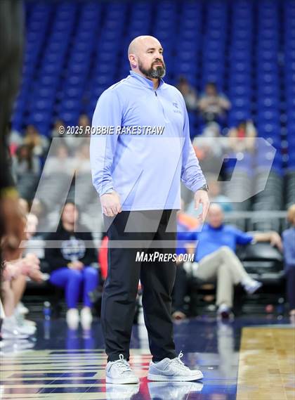 Thumbnail 2 in Decatur vs. La Vega (UIL 4A Basketball Division I Final) photogallery.