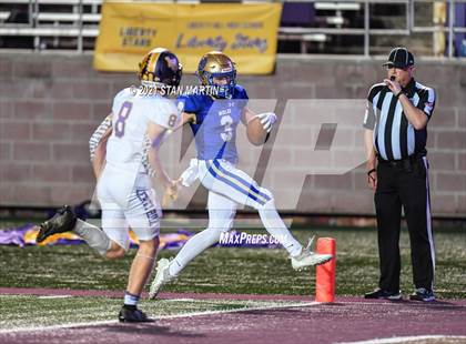 Thumbnail 3 in Alamo Heights vs. Liberty Hill (UIL 5A D2 Quarterfinal Playoff) photogallery.