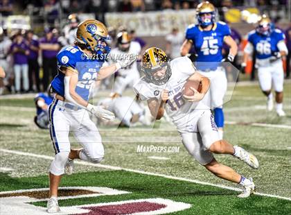 Thumbnail 1 in Alamo Heights vs. Liberty Hill (UIL 5A D2 Quarterfinal Playoff) photogallery.