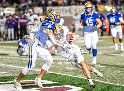 Thumbnail 2 in Alamo Heights vs. Liberty Hill (UIL 5A D2 Quarterfinal Playoff) photogallery.