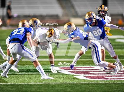 Thumbnail 2 in Alamo Heights vs. Liberty Hill (UIL 5A D2 Quarterfinal Playoff) photogallery.