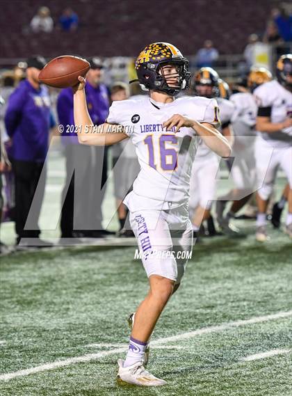 Thumbnail 1 in Alamo Heights vs. Liberty Hill (UIL 5A D2 Quarterfinal Playoff) photogallery.