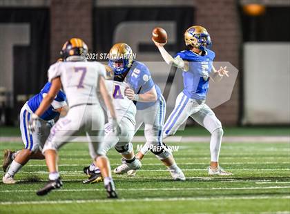 Thumbnail 3 in Alamo Heights vs. Liberty Hill (UIL 5A D2 Quarterfinal Playoff) photogallery.