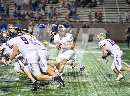 Thumbnail 2 in Alamo Heights vs. Liberty Hill (UIL 5A D2 Quarterfinal Playoff) photogallery.