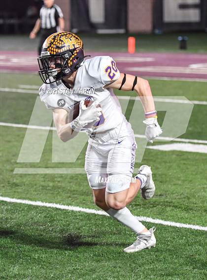Thumbnail 2 in Alamo Heights vs. Liberty Hill (UIL 5A D2 Quarterfinal Playoff) photogallery.