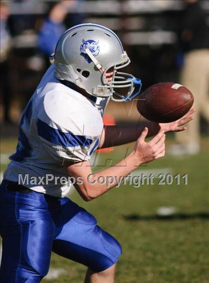 Thumbnail 3 in Salem vs. Pinkerton photogallery.