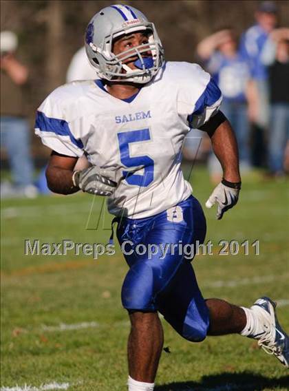 Thumbnail 1 in Salem vs. Pinkerton photogallery.
