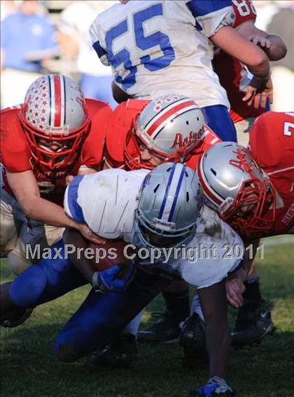 Thumbnail 3 in Salem vs. Pinkerton photogallery.