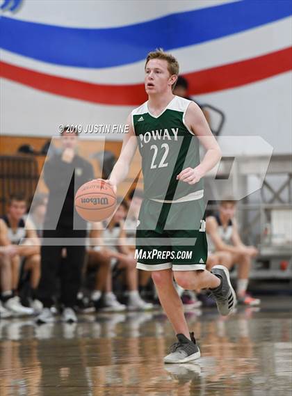 Thumbnail 2 in Poway vs. La Costa Canyon photogallery.