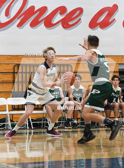 Thumbnail 1 in Poway vs. La Costa Canyon photogallery.