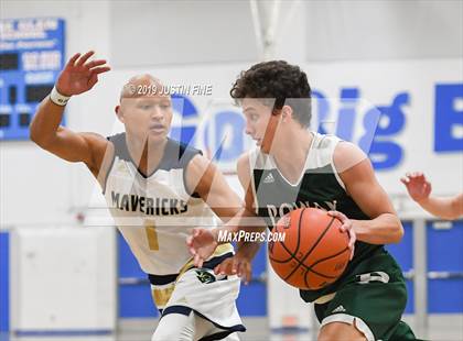 Thumbnail 2 in Poway vs. La Costa Canyon photogallery.