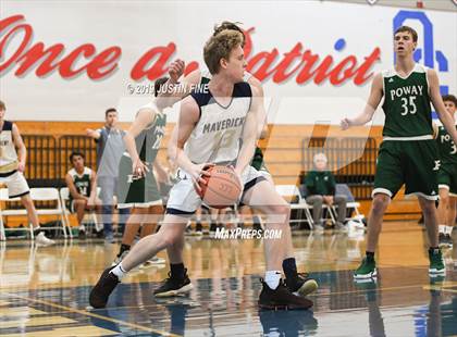 Thumbnail 2 in Poway vs. La Costa Canyon photogallery.