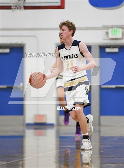 Thumbnail 3 in Poway vs. La Costa Canyon photogallery.