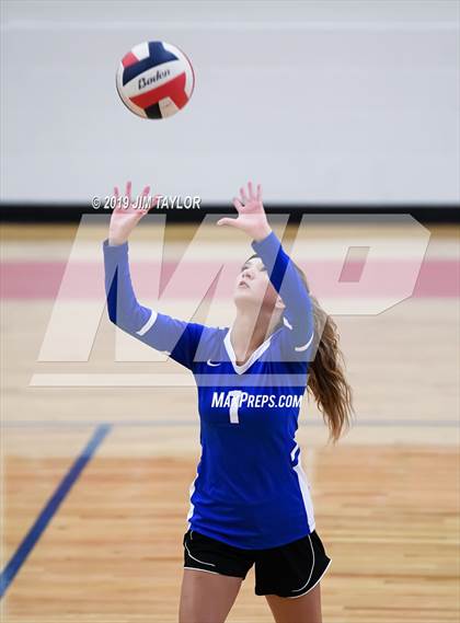 Thumbnail 1 in Rochelle @ Gorman photogallery.