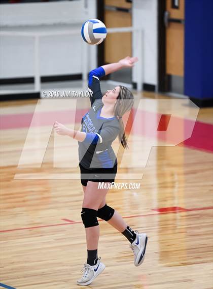 Thumbnail 1 in Rochelle @ Gorman photogallery.
