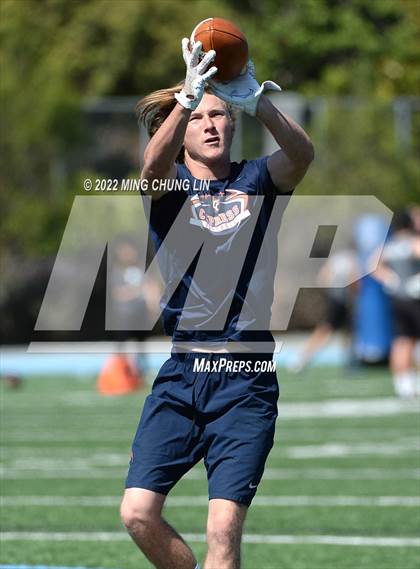 Thumbnail 1 in Battle at the Bay 7 on 7 photogallery.
