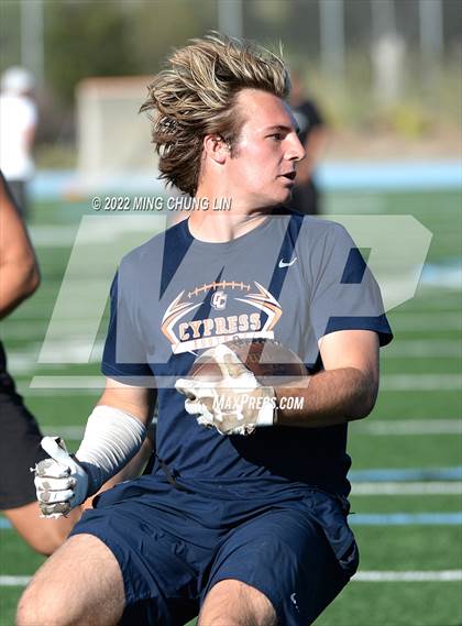 Thumbnail 3 in Battle at the Bay 7 on 7 photogallery.