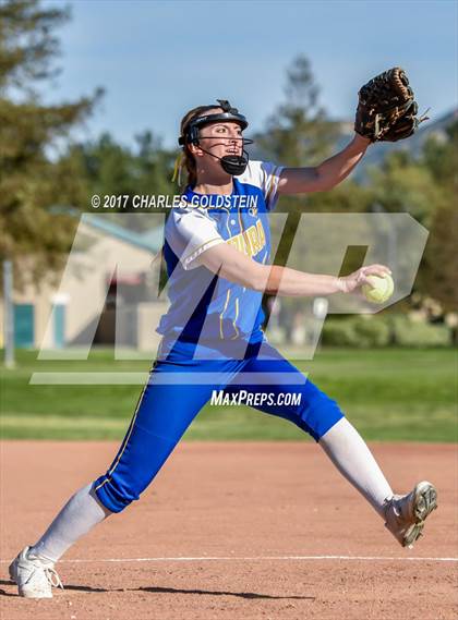 Thumbnail 1 in Pacifica vs. Agoura photogallery.