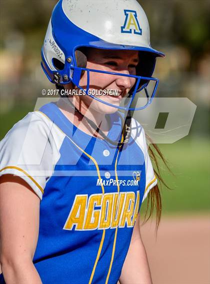 Thumbnail 2 in Pacifica vs. Agoura photogallery.