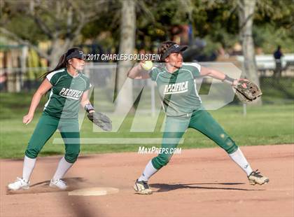 Thumbnail 1 in Pacifica vs. Agoura photogallery.