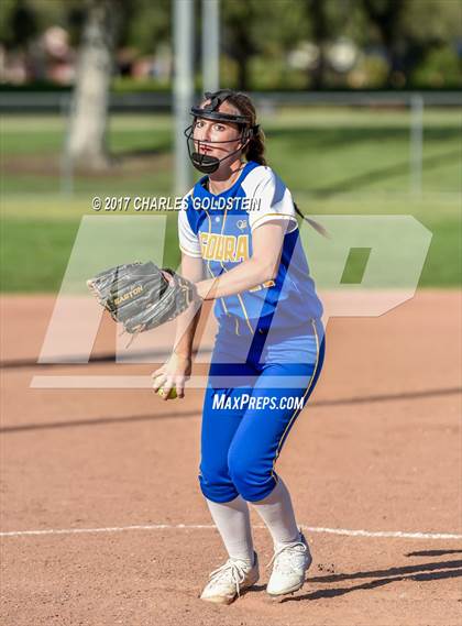 Thumbnail 1 in Pacifica vs. Agoura photogallery.