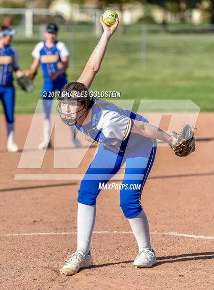 Thumbnail 1 in Pacifica vs. Agoura photogallery.