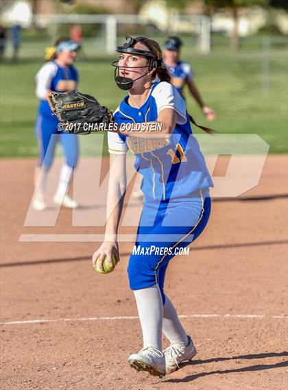 Thumbnail 3 in Pacifica vs. Agoura photogallery.