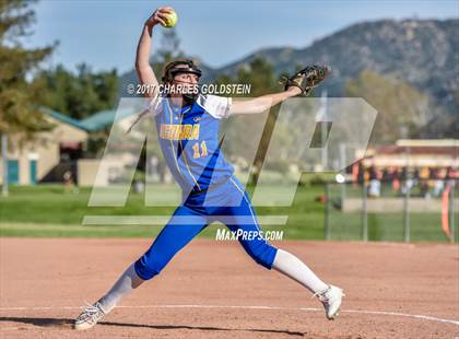 Thumbnail 3 in Pacifica vs. Agoura photogallery.