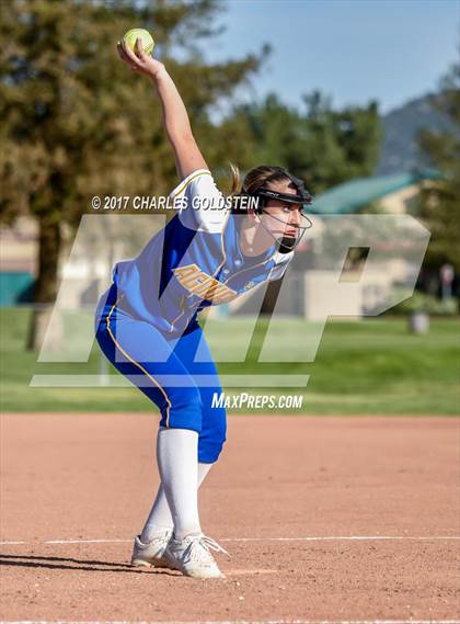 Thumbnail 2 in Pacifica vs. Agoura photogallery.